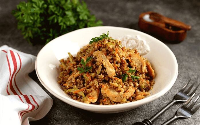 bouillie de sarrasin au poulet et poivron