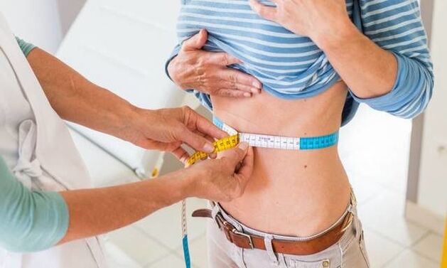 réduction de la taille de la fille en une semaine