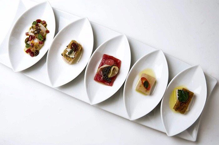 petites portions de plats diététiques japonais
